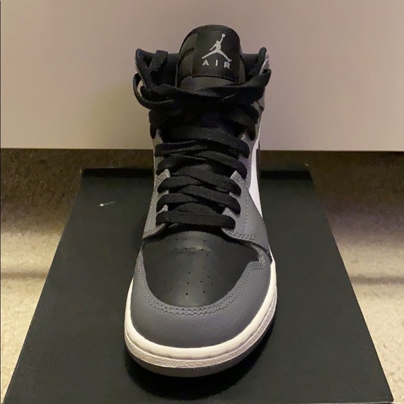 Jordan’s - Picture 2 of 4